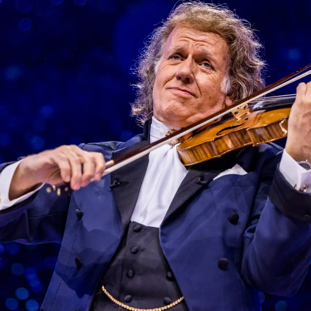 Astounding Violinist andre rieu Enchanting Abudhabi, Mar 9