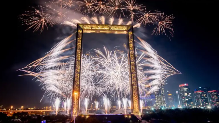 Dubai New Years - Dubai Frame